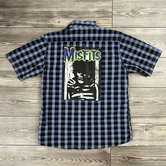 Vintage Y2K Misfits By Dragonfly Plaid Button Up Shirt - Picture 2 of 6